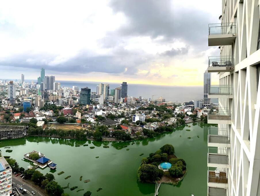 Ferienwohnung Altair Colombo - View, Location, Ultra Luxury! Exterior foto